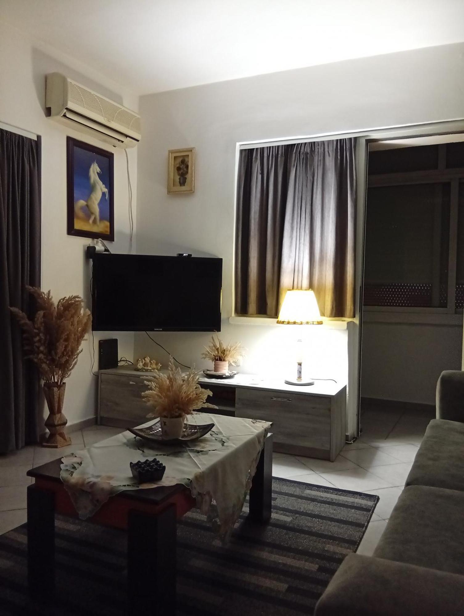Lovely Cozzy Flat Apartment Tirana