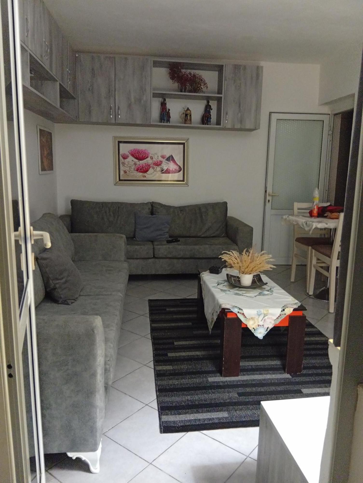 Apartment Lovely Cozzy Flat