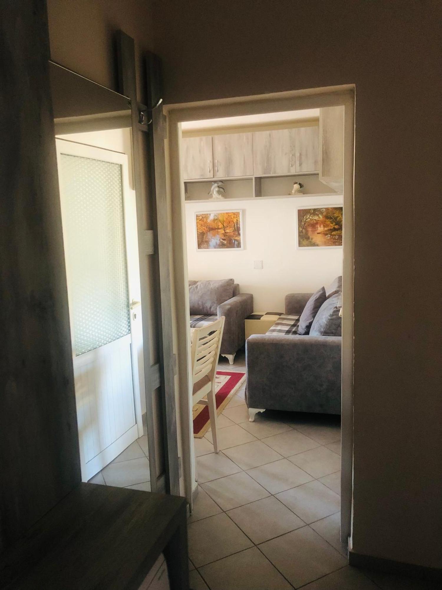 Lovely Cozzy Flat * Tirana